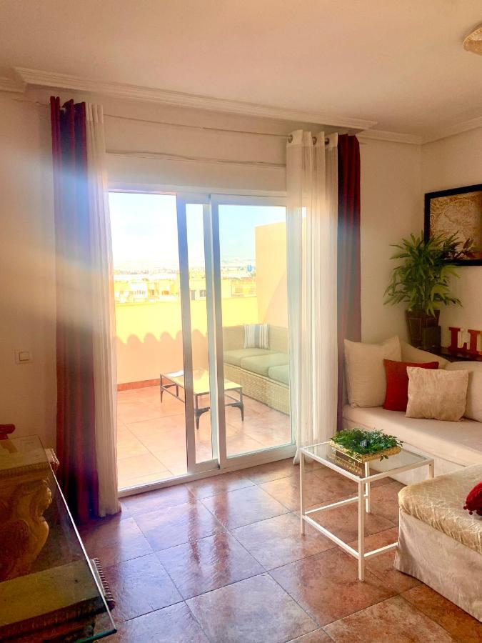 Atico Deluxe Entre Centro Y Playa Salinas Con Terraza, Wifi, Piscina Climatizada, Gym, Sauna Y Garaje -Smart Tv Roquetas de Mar Dış mekan fotoğraf